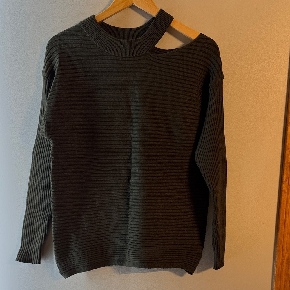 Ribbed Sweater with Shoulder Cut-out - Olive Green